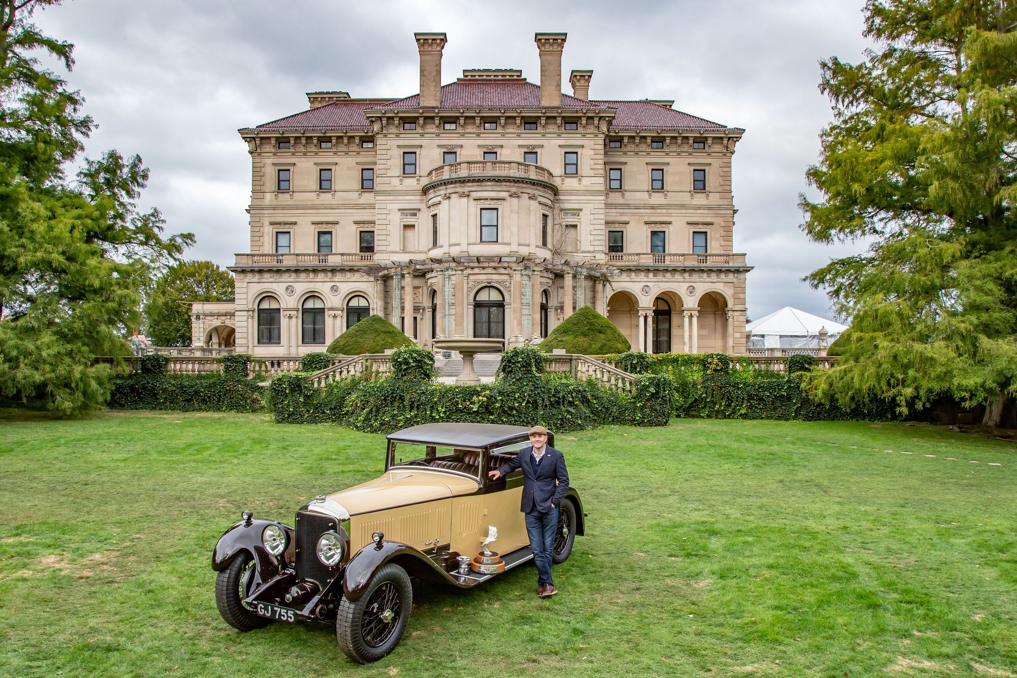 BEST OF SHOW at Audrain Concours