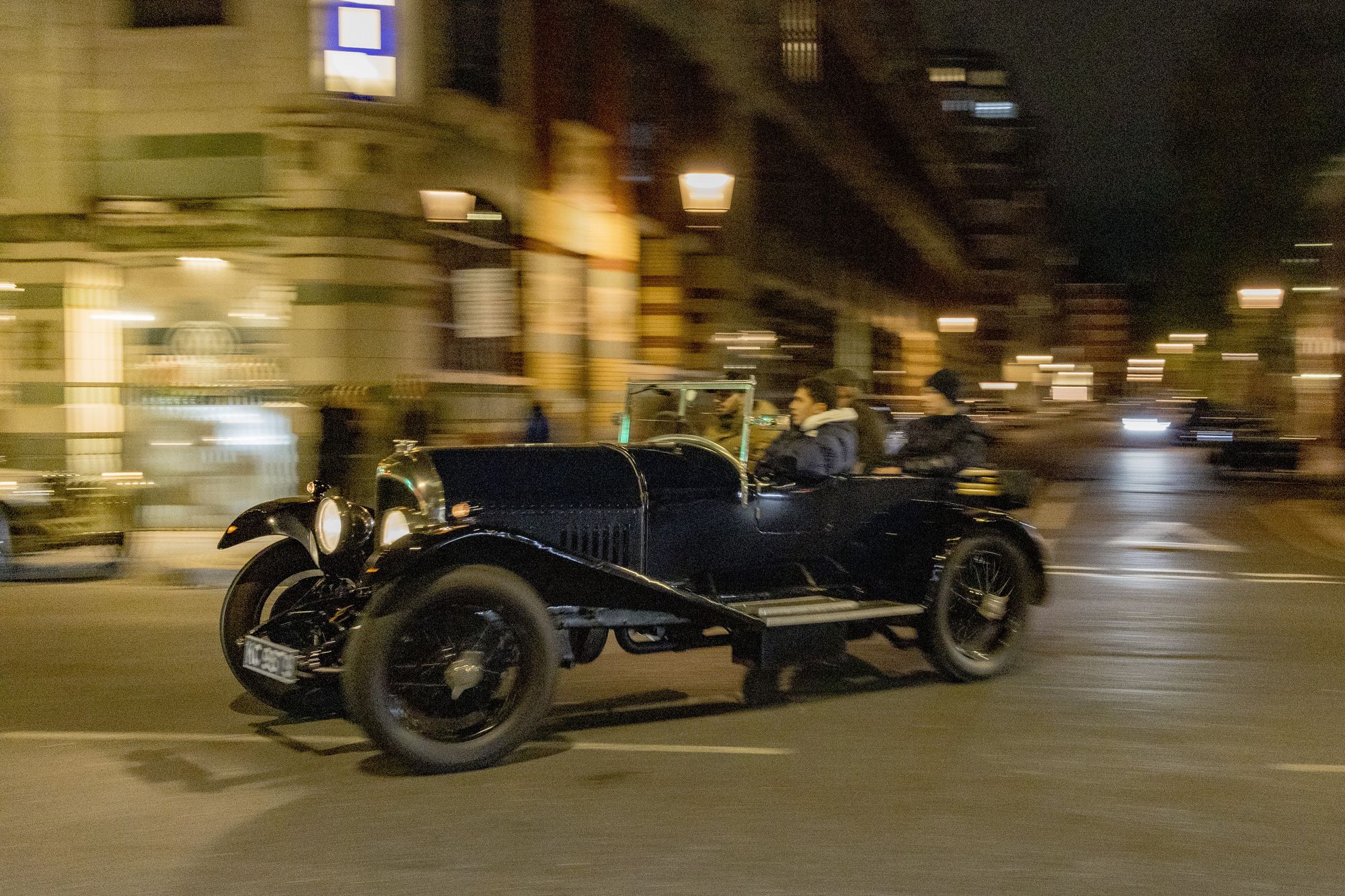 Vintage London Night Drive