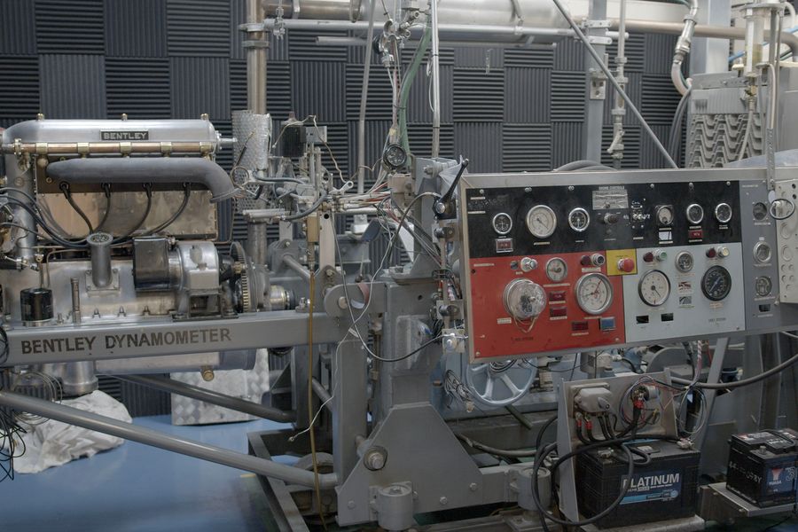 Vintage Bentley Pioneering engine shop technology